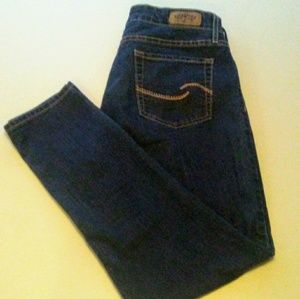 Levi's skinny ankle jeans dark size 10